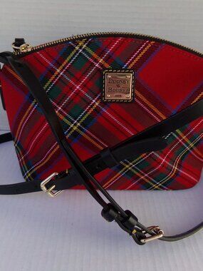 Dooney & Bourke k2361328 Red Tartan Plaid Purse Shoulder Bag Crossbody